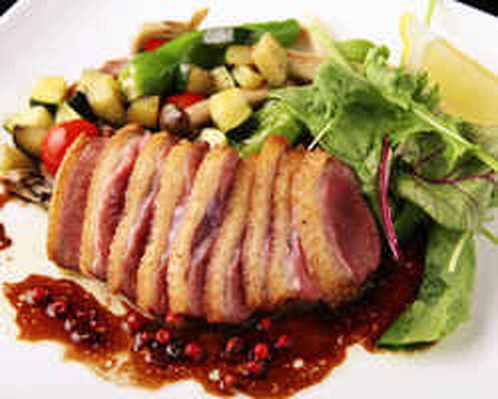 WINE DINING HOTARU 螢