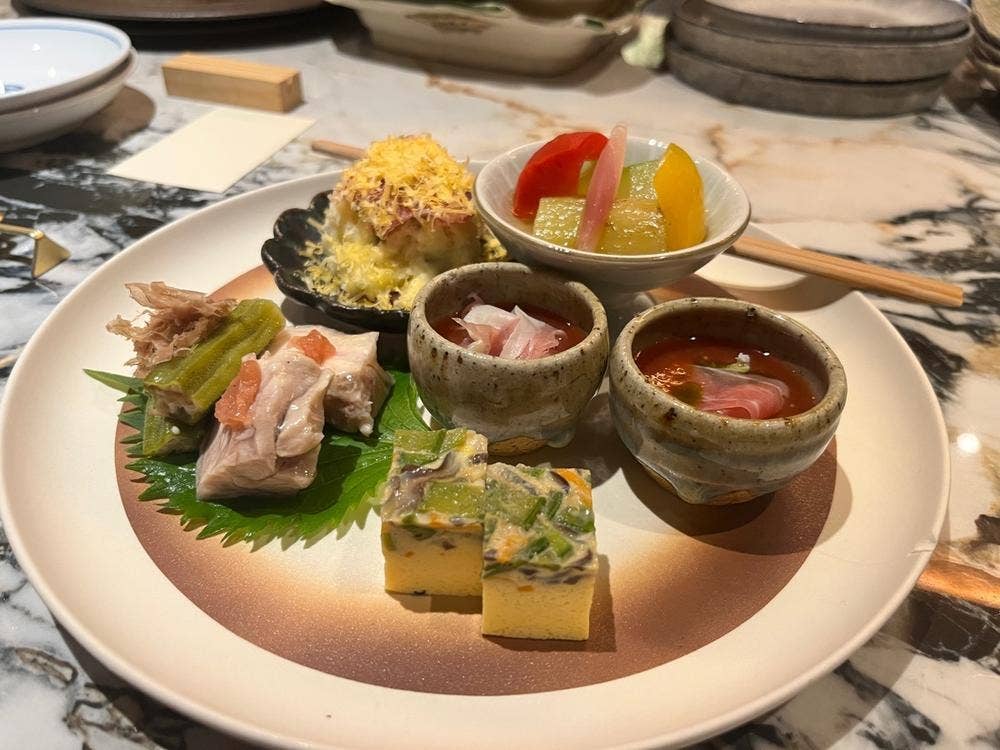 飯酒トモエ