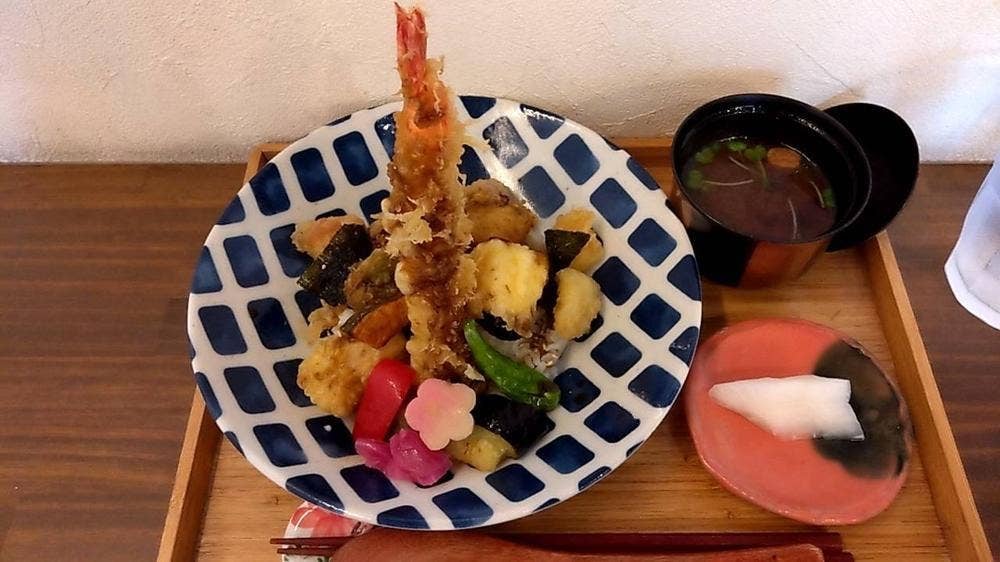 天丼専門店 Loosen up！