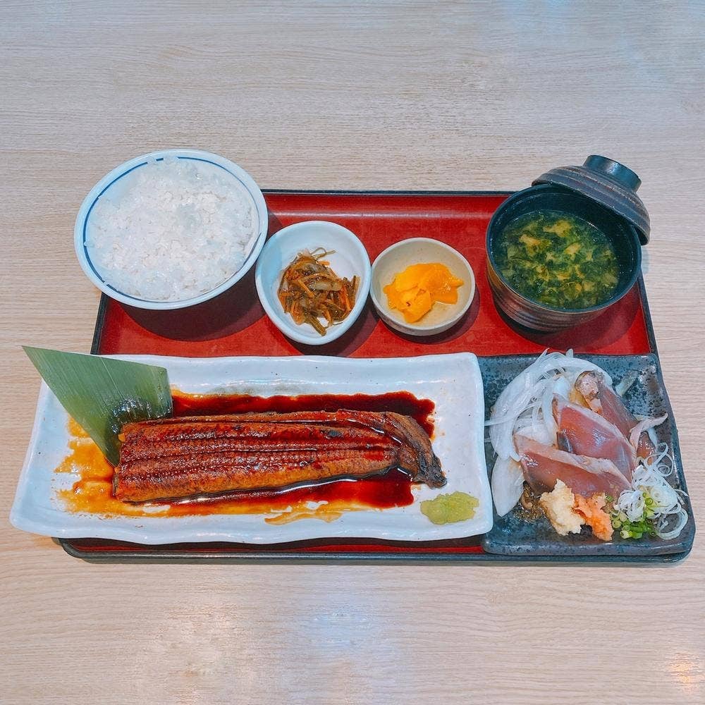 築地食堂 源ちゃん 新宿御苑店