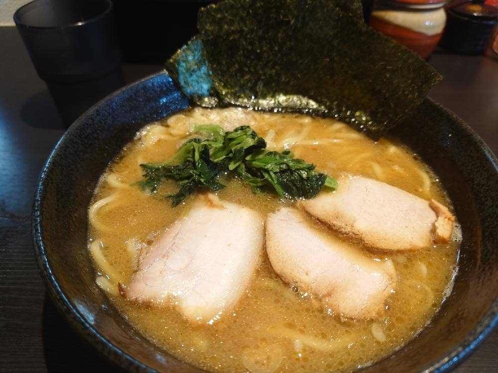 家系ラーメン 上吉