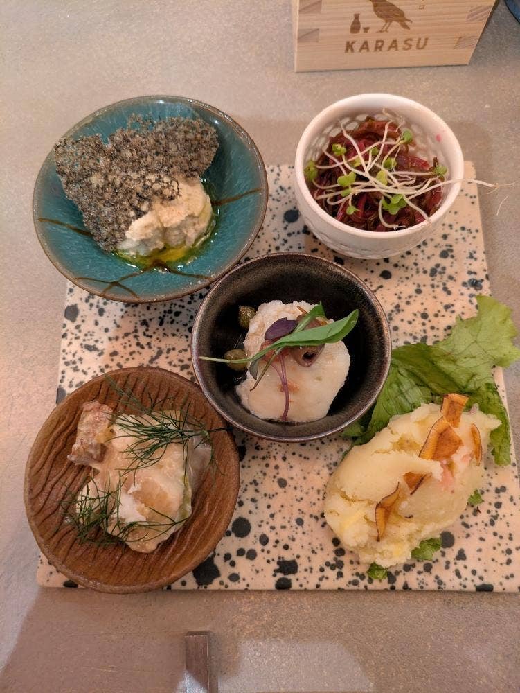 日本酒×イタリアン 酒とビストロ KARASU 門前仲町