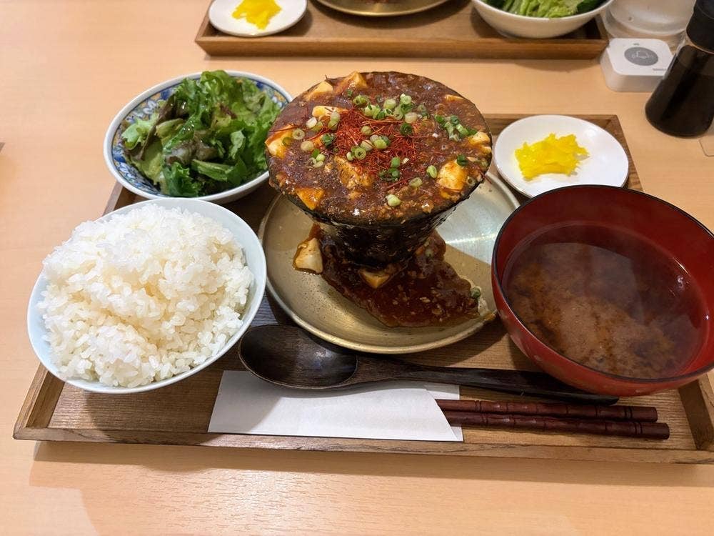 全席和モダン個室 炭火焼きと創作酒肴 粋 名駅店
