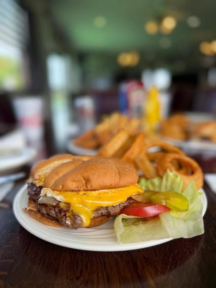 Tama Hills Golf & Resort レストラン