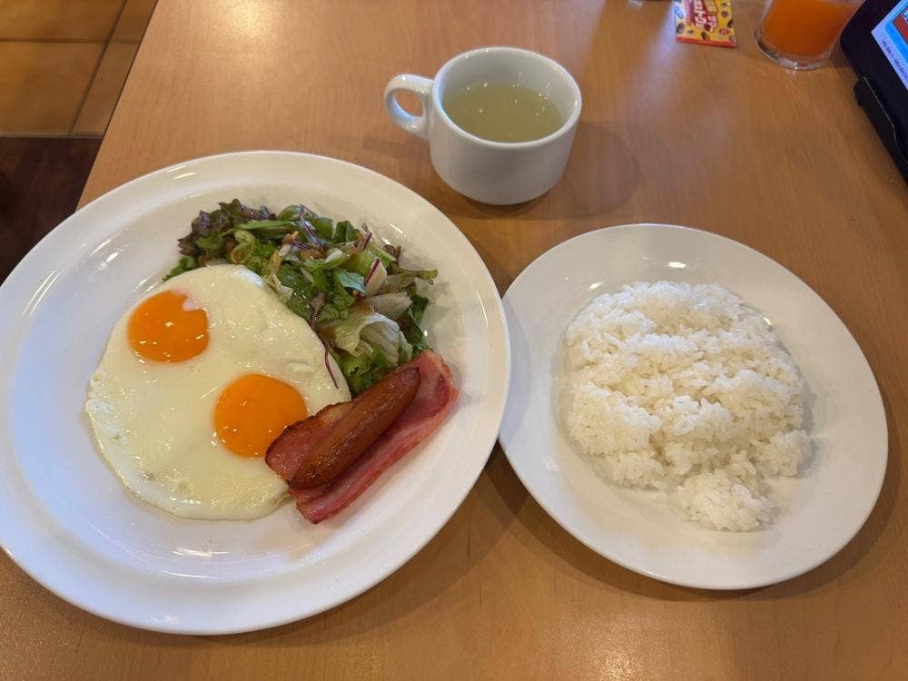 ガスト 伊豆長岡店