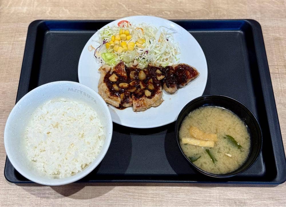 松屋 函館亀田店 松のや併設