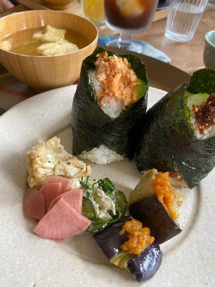 オンリ 工藝とおむすび