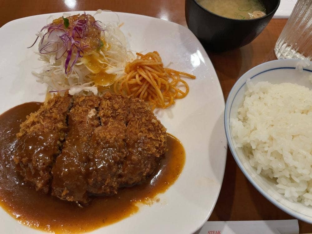 ロイン三宮店