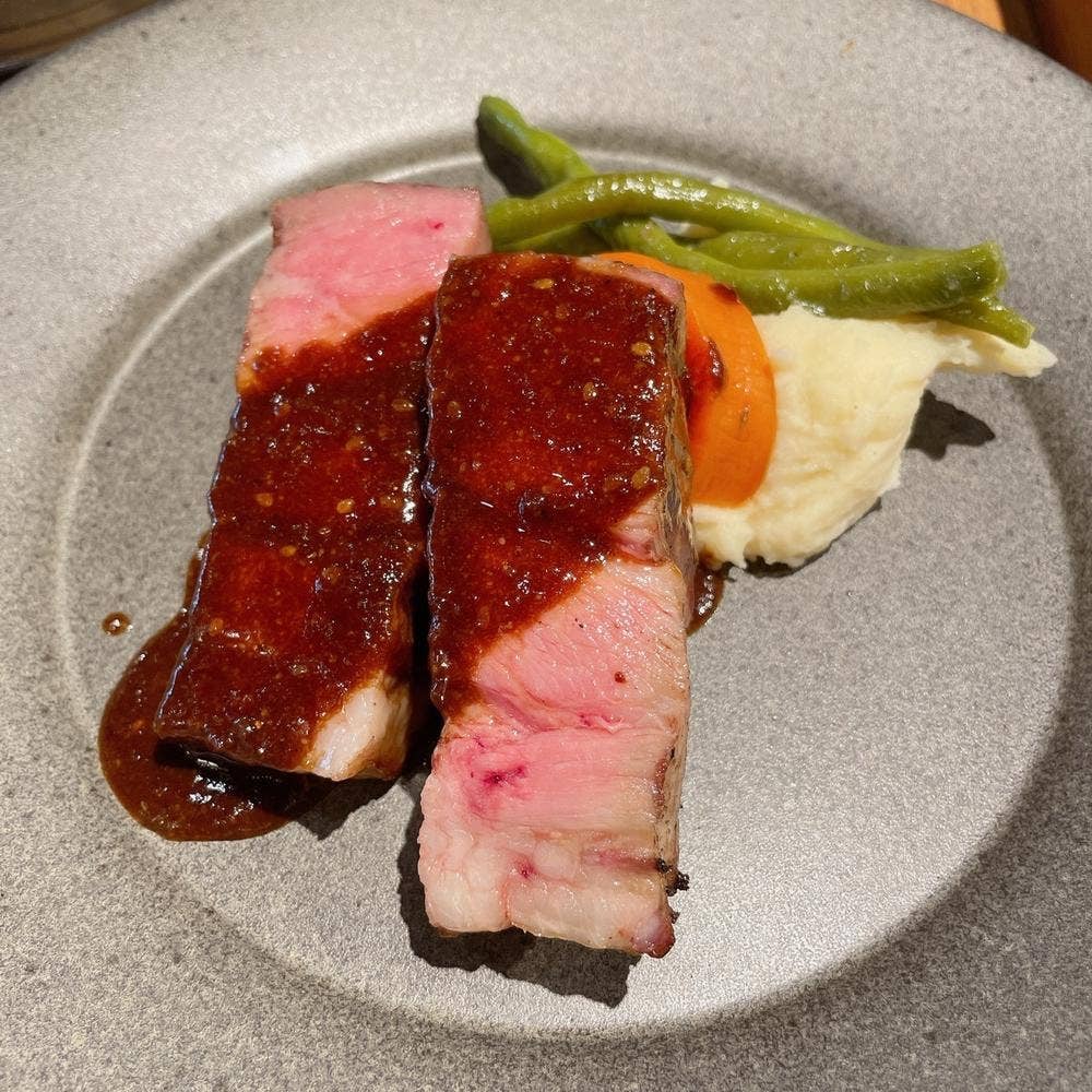 bistro & grill me at park