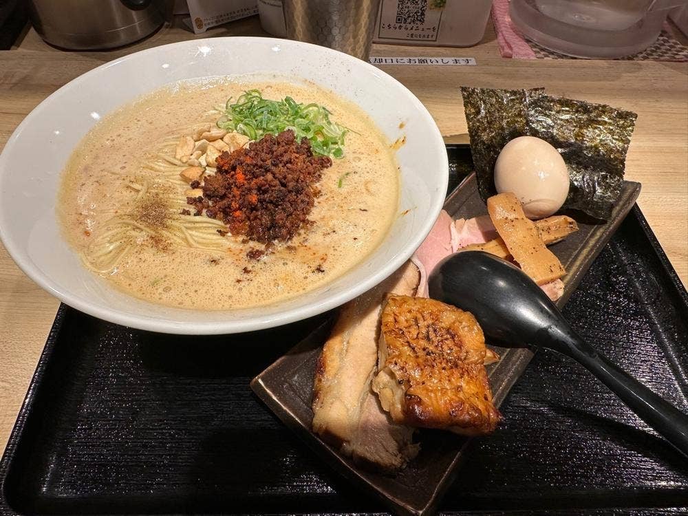 麺屋 たけ井 京阪くずは店