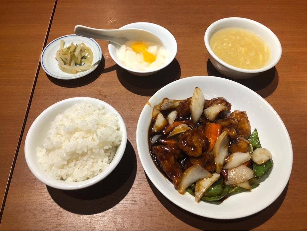 新亜飯店 芝大門店
