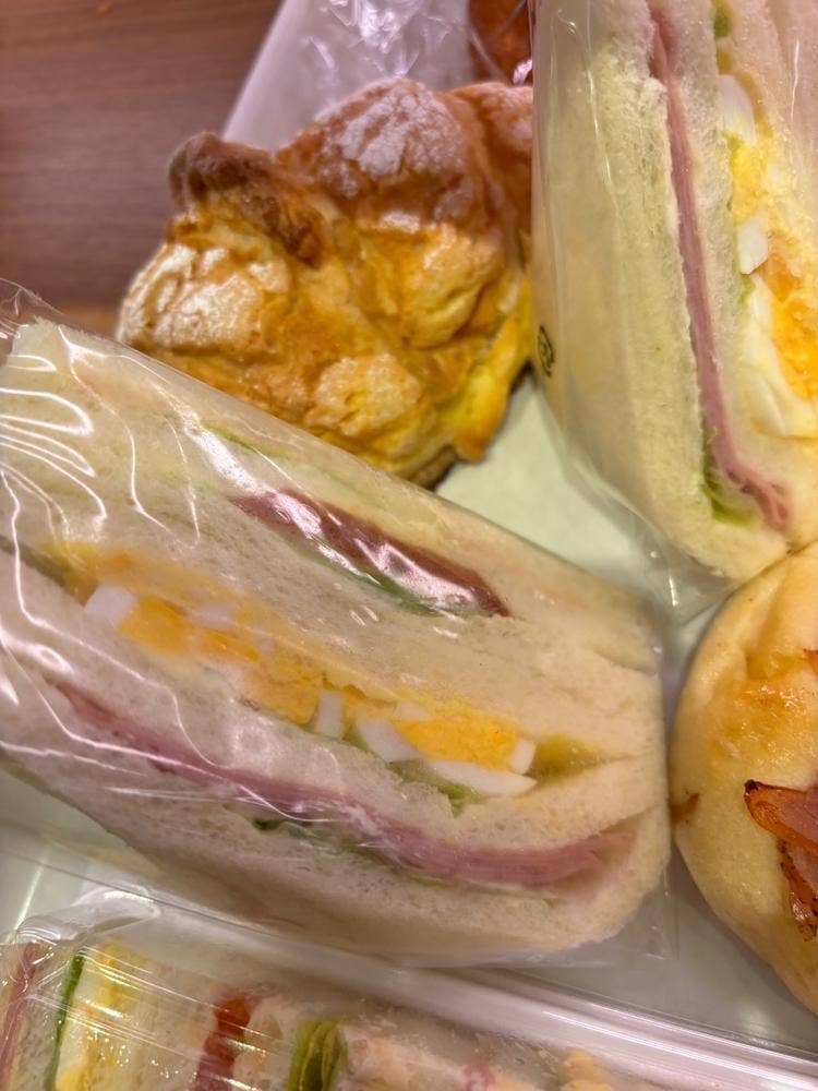 デリカフェキッチン元町店