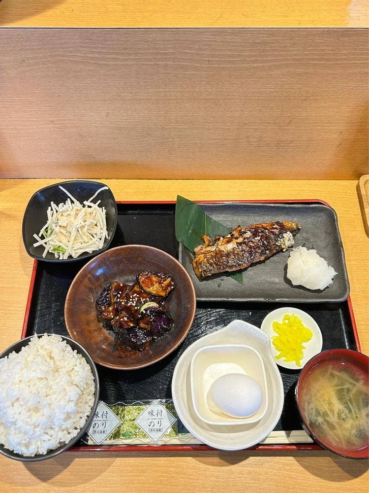 ひもの屋 新木場総本店