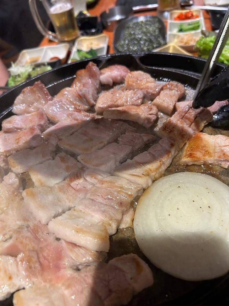 韓国料理 豚ブザ 池袋店