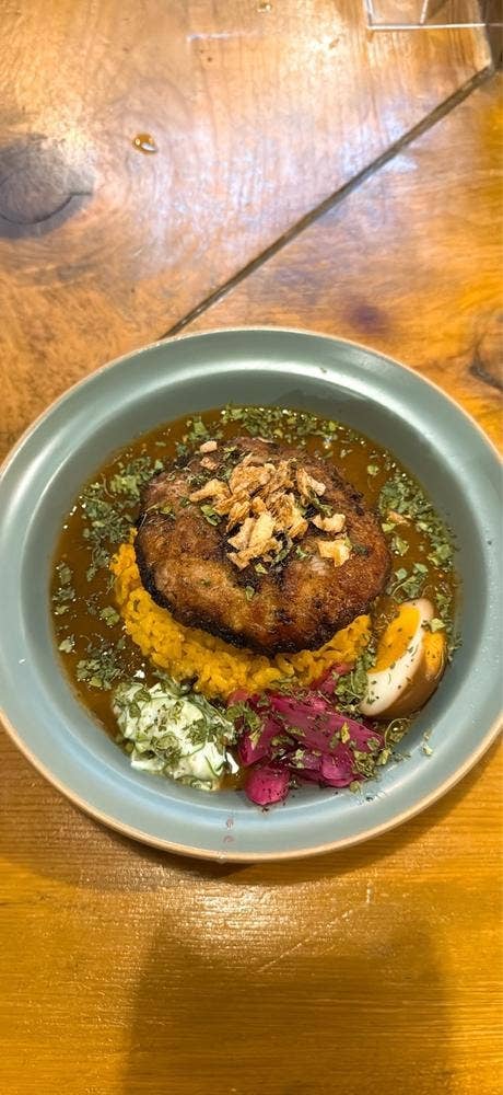 キャトルエピス ハンバーグカレー