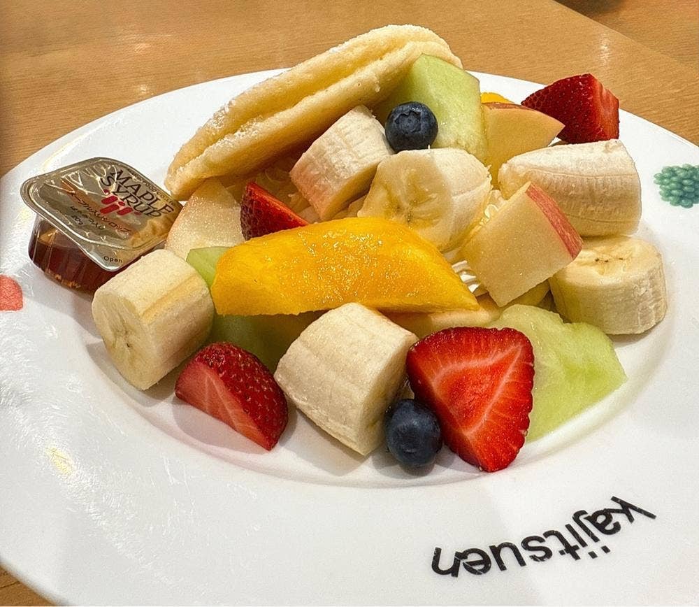 果実園リーベル グランスタ八重北店