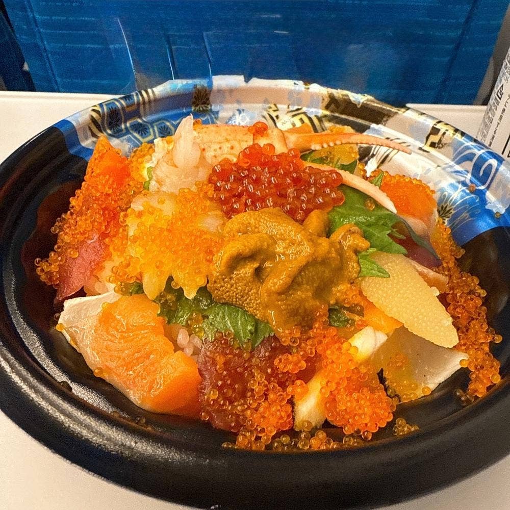 築地カイセンノドン