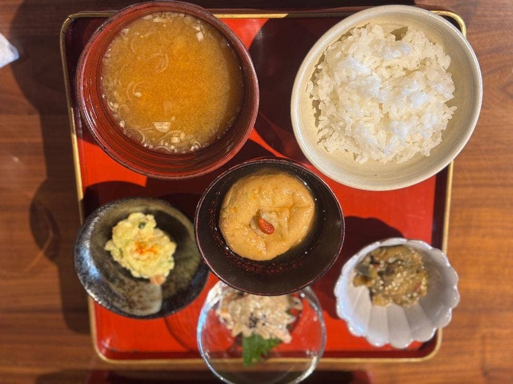 ギャラリーカフェ 人と木