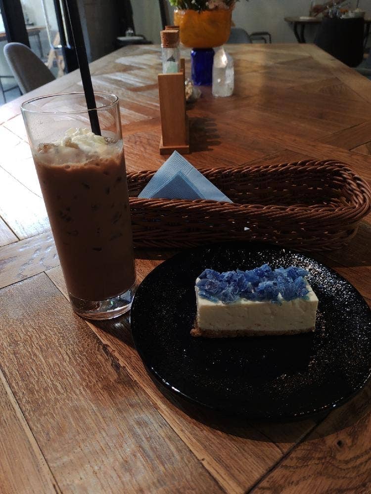 Cafe de Lapis