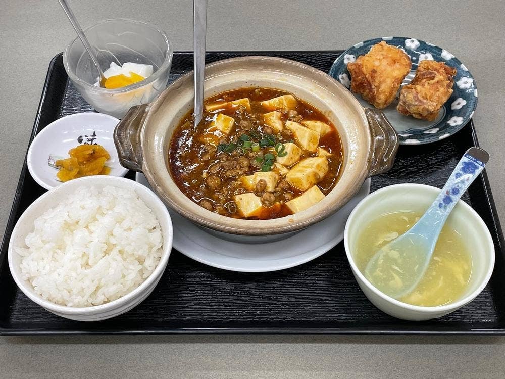 四季紅 アル・プラザ津幡