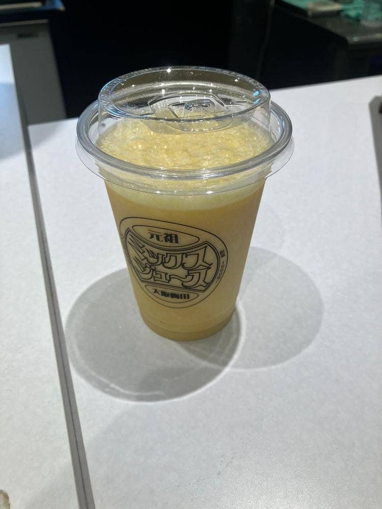 元祖大阪梅田ミックスジュース エキマルシェ新大阪ソトエ店