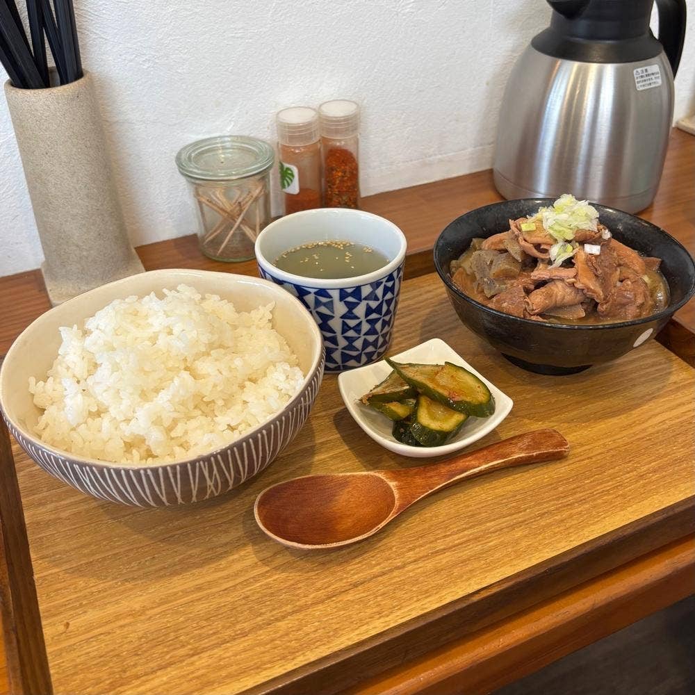 もつ煮込み定食専門店 ポノ・オーレ