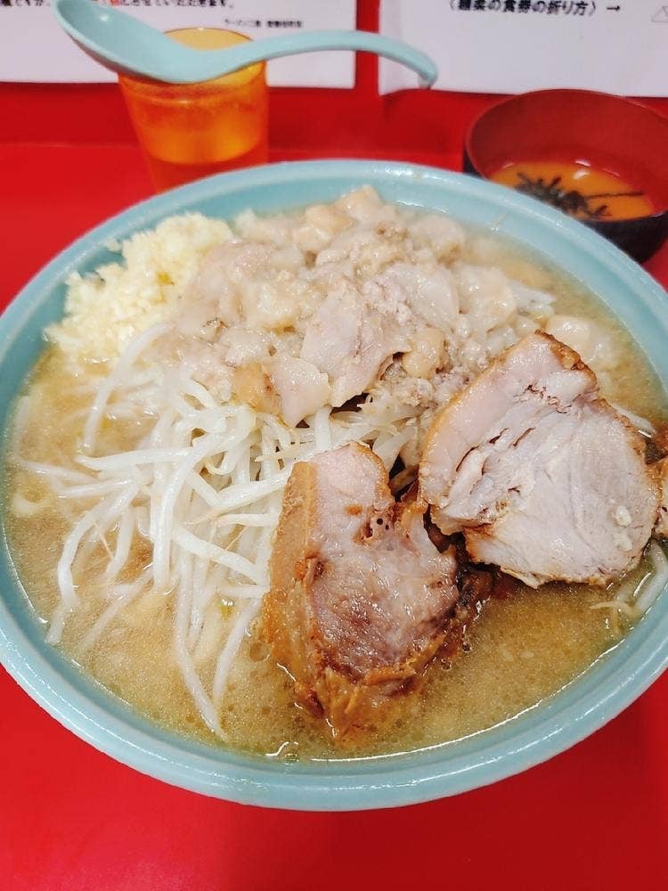 ラーメン二郎 新宿歌舞伎町店