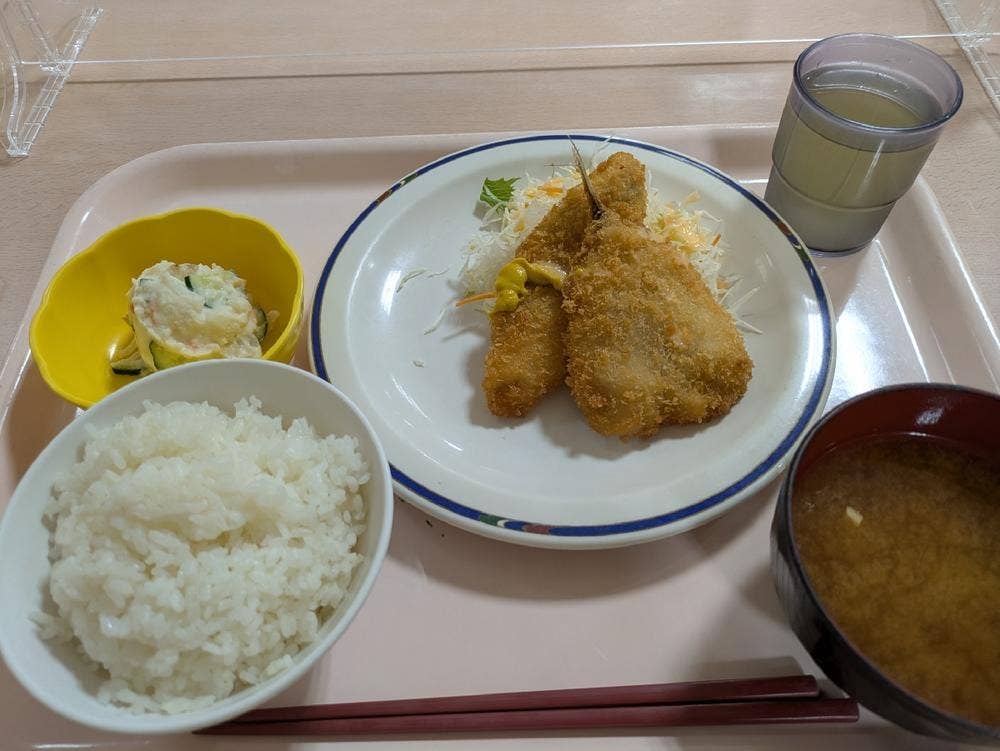エスカァル