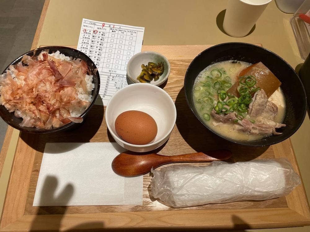 豚汁屋 九条本店