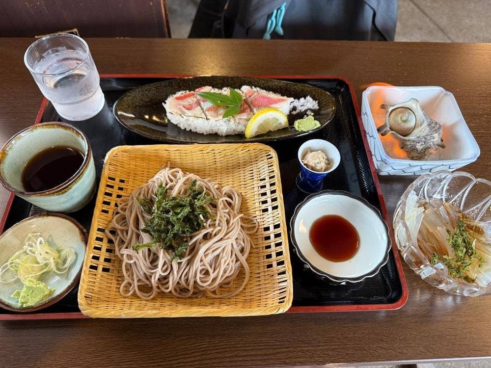 下田時計台フロント