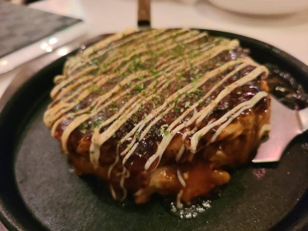 がぶ飲みワインと鉄板焼 KUROGANE