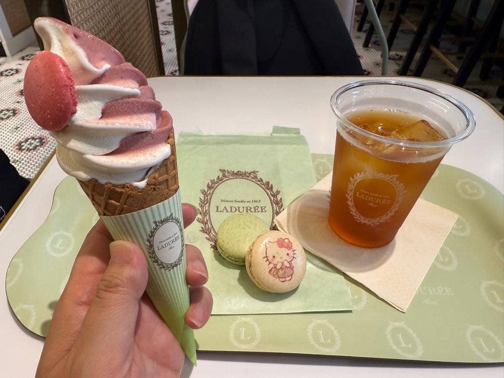 Laduree 御殿場プレミアムアウトレット店