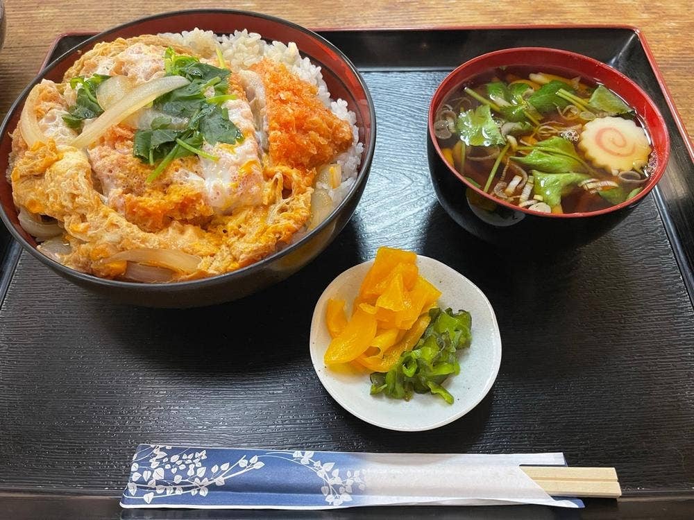 お食事処 ともえ