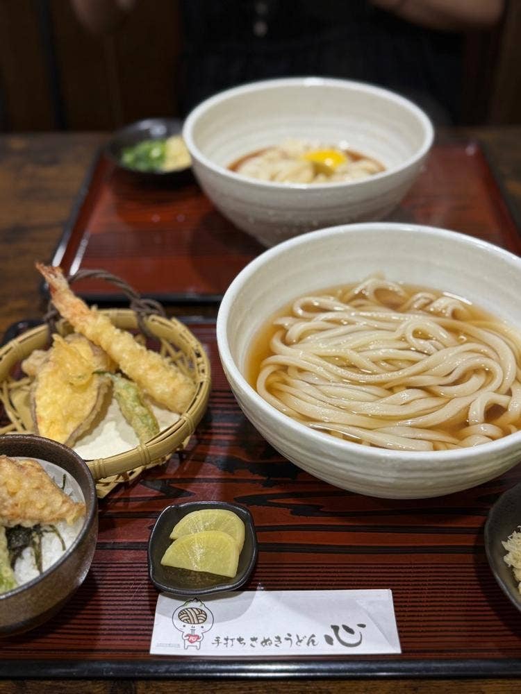 手打ちさぬきうどん 心