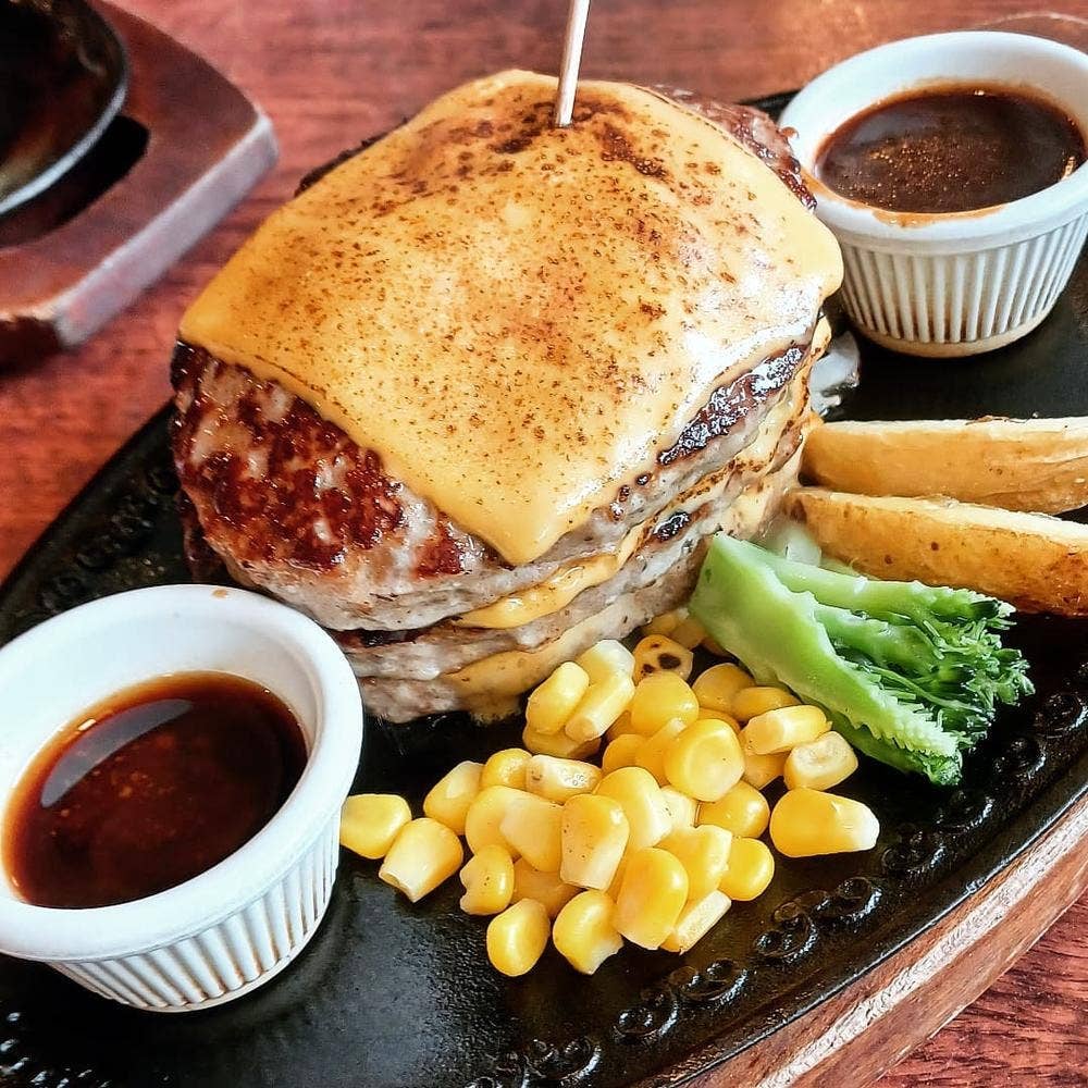 ステーキ&ハンバーグの店 いわたき 千間台店