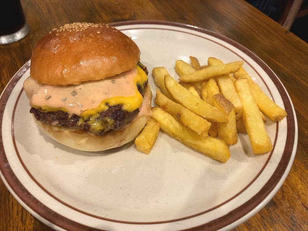 Hyoe's BURGERS+FRIES