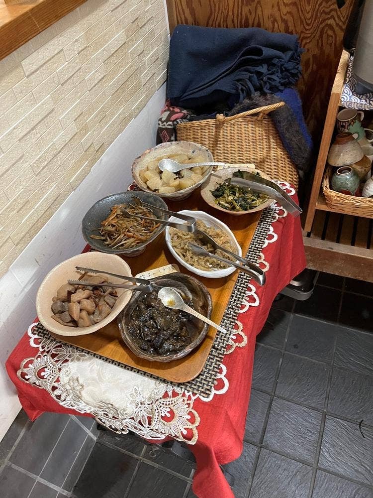 紅一点 Punto Rojo