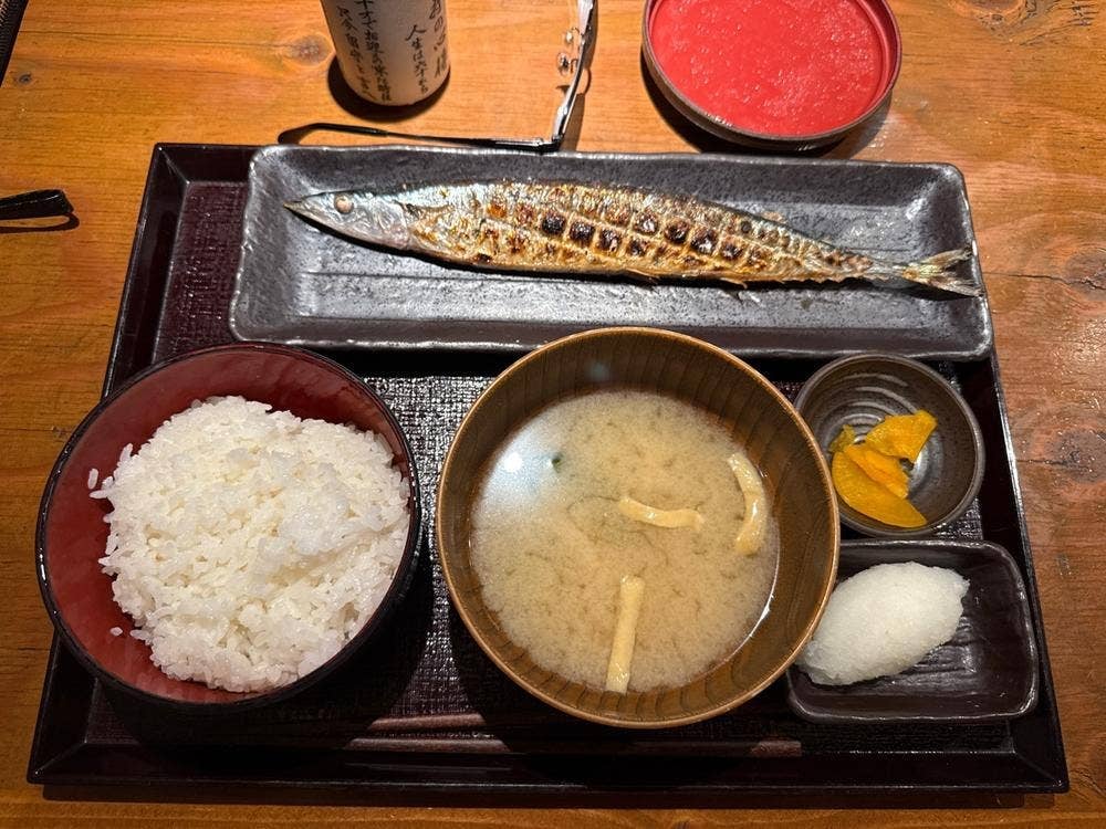 炭火焼干物食堂 越後屋鶴千代