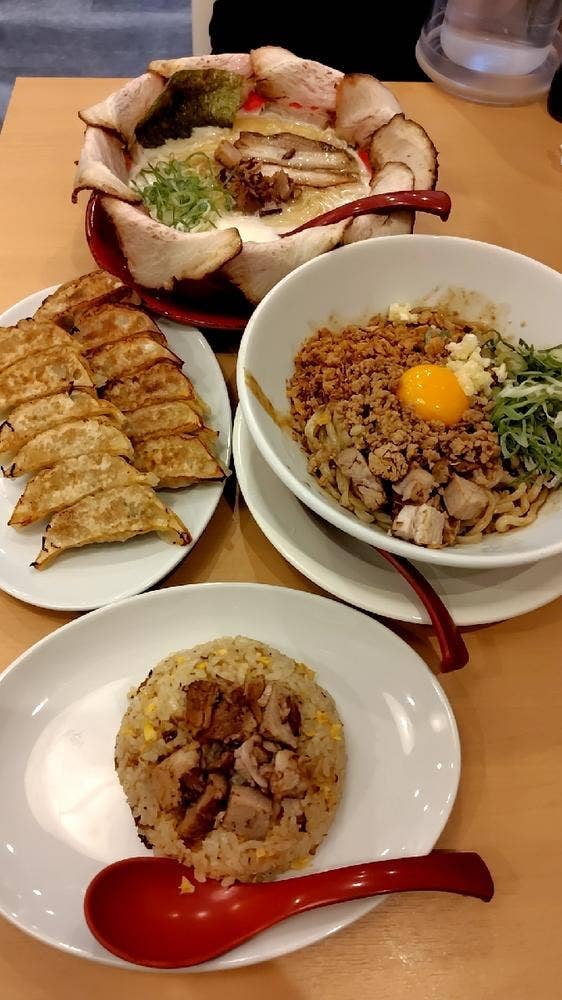 麺道しゅはり 伊丹店