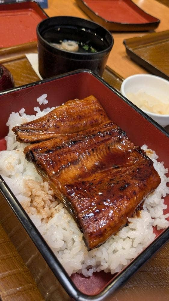 ガスト 六角橋店