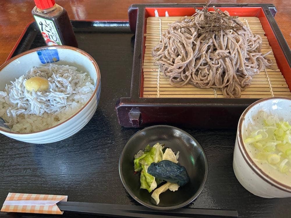 やなか