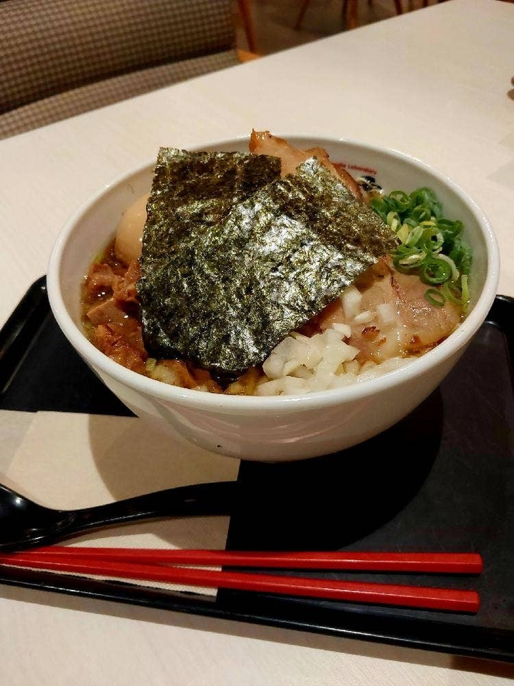 金斗雲XENON イオンスタイル板橋前野町店