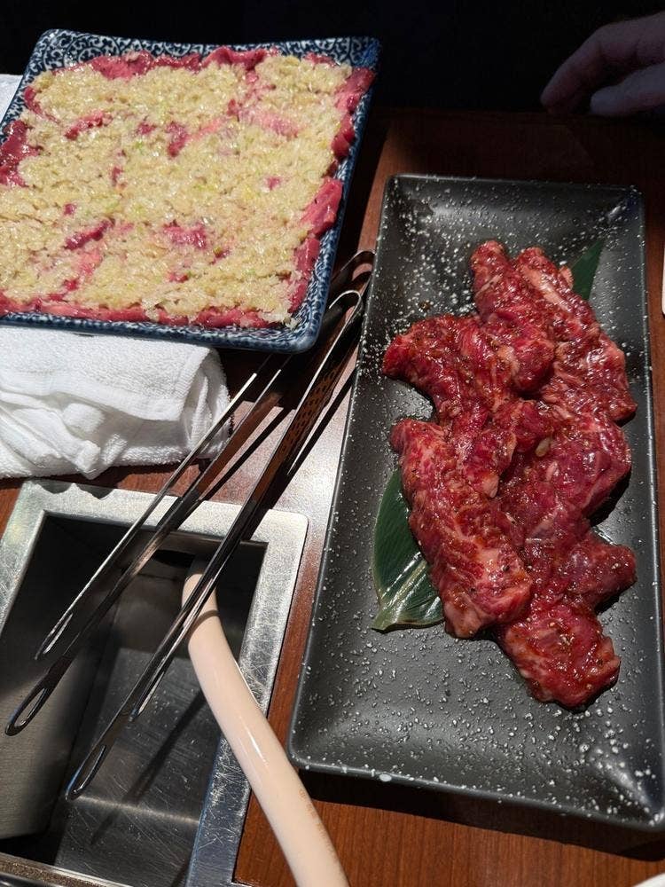 焼肉 shin 天楽
