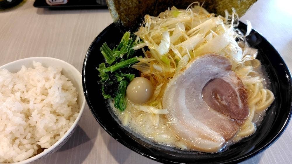 横浜家系ラーメン 満月