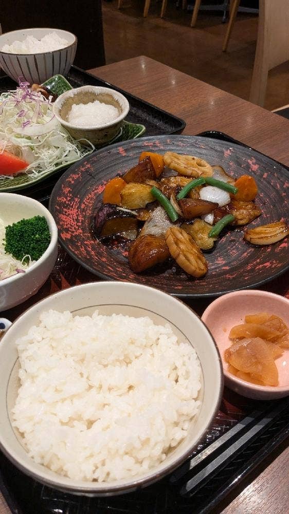 大戸屋ごはん処 シァルプラット東神奈川店