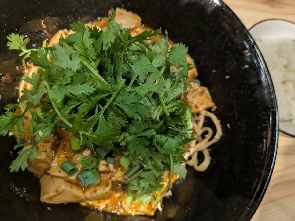 四川NOODLES 麻辣亭