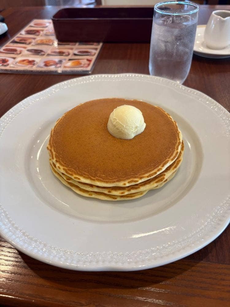 ロイヤルホスト 三国店