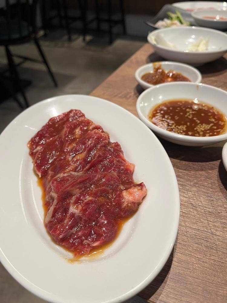 焼肉ホルモンあさひ