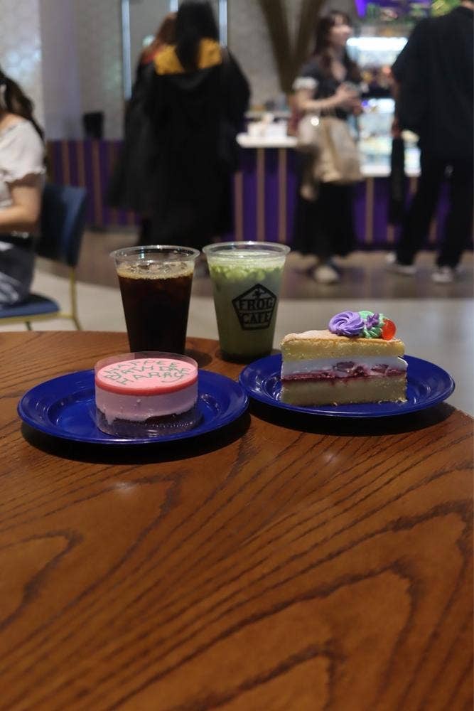 フードホール ワーナーブラザーススタジオツアー東京