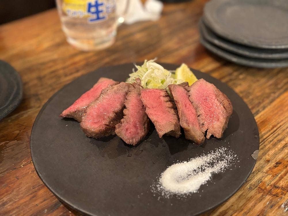 炭火ホルモン焼きのネバーランド